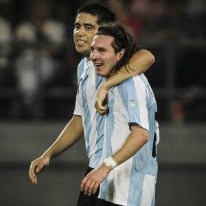 Riquelme e Messi, em 2008 Riquelme e Messi, em 2008