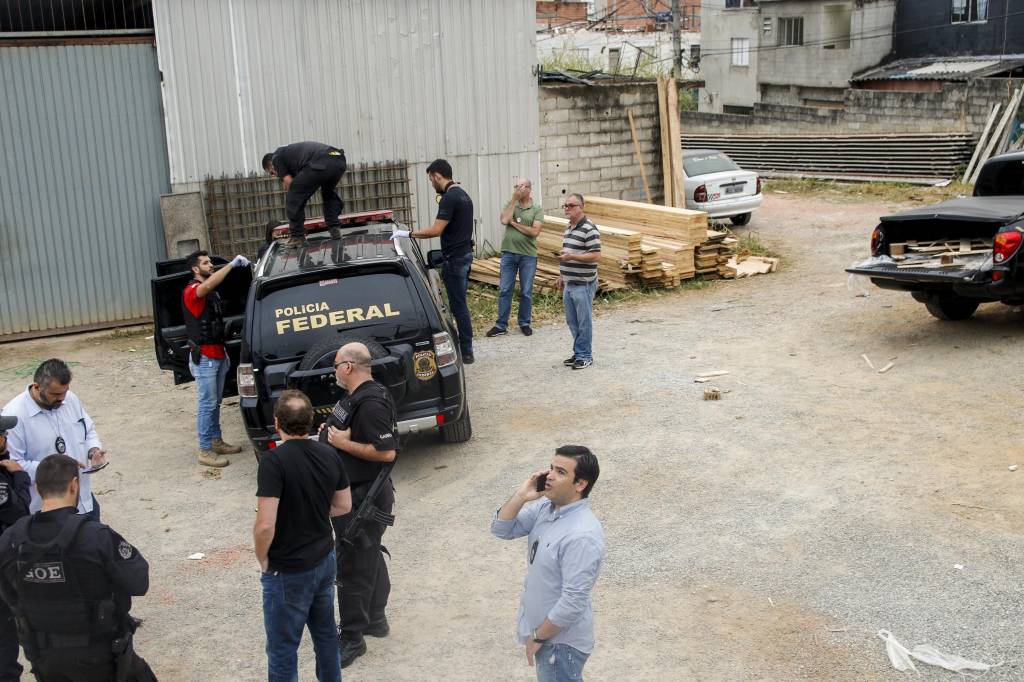 Justiça prorroga prisão de investigados no roubo de ouro em Guarulhos