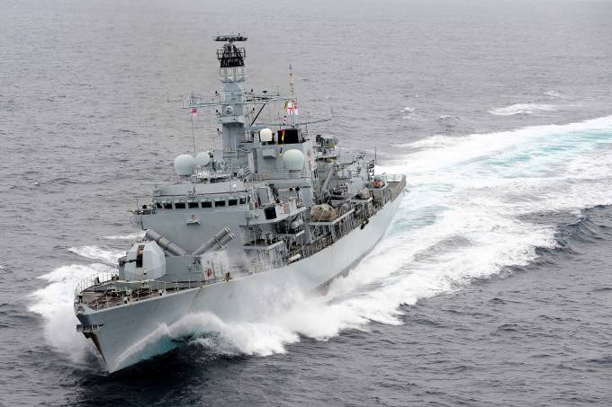 Royal Navy Type 23 frigate HMS Montrose is pictured at speed in the Mediterranean Sea