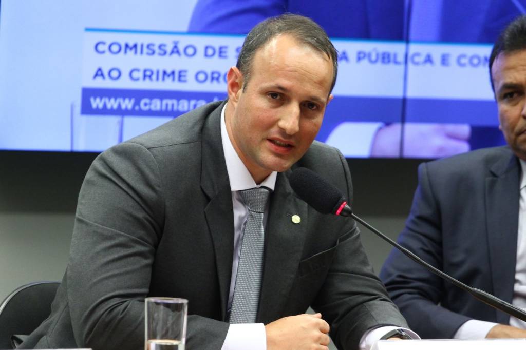 Delegados da PF se manifestam sobre relatório do PL Antifacção de Derrite