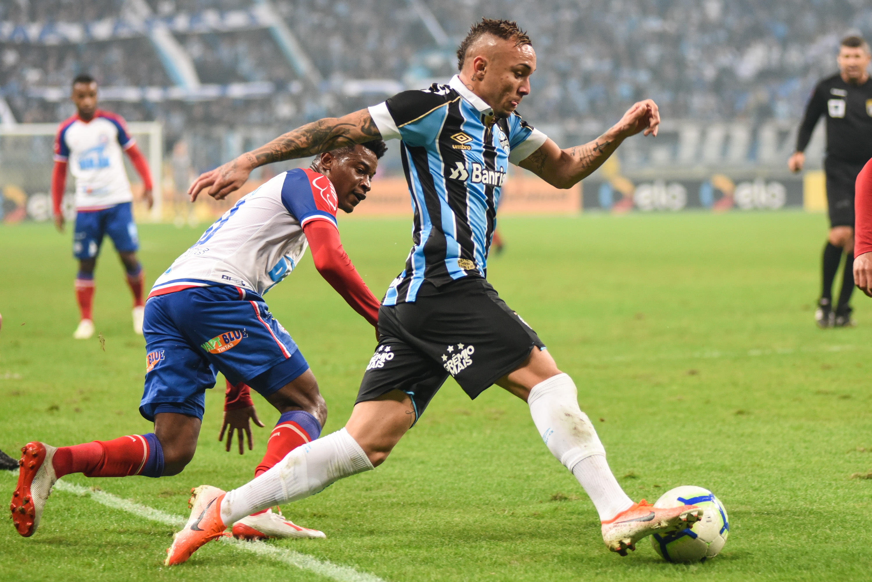 Com Gol De Everton Cebolinha Gremio E Bahia Empatam Pela Copa Do Brasil