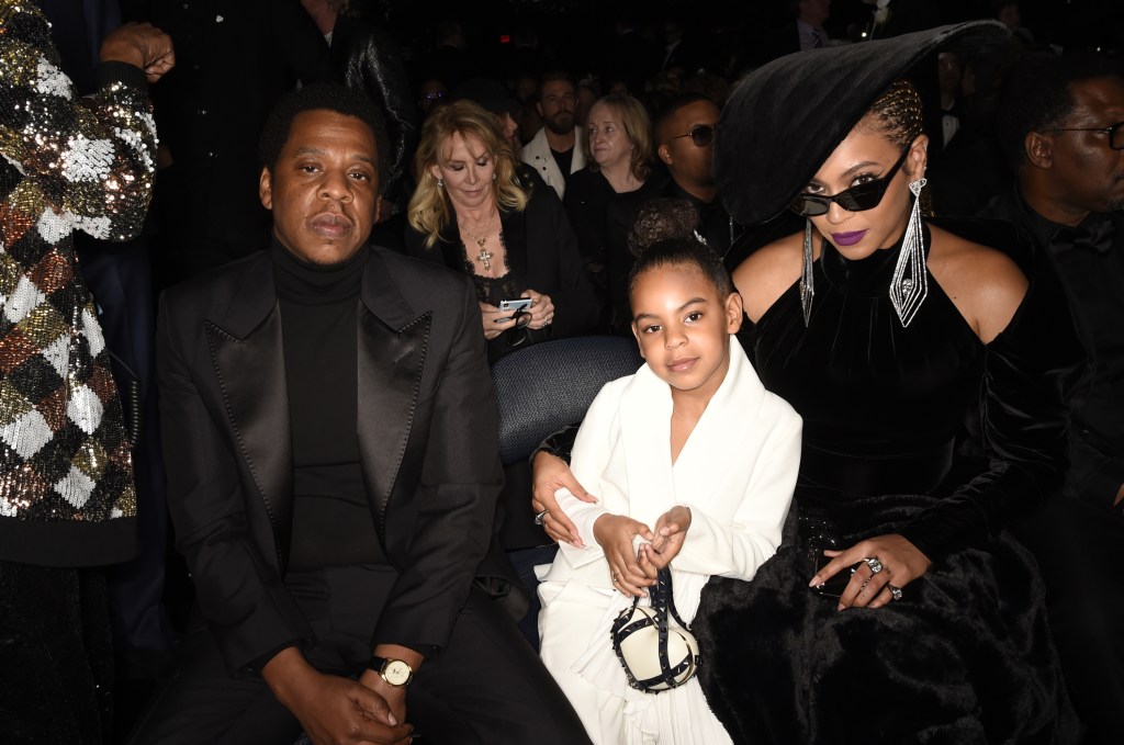Jay-Z, Blue Ivy e Beyoncé na edição de 2018 do Grammy
