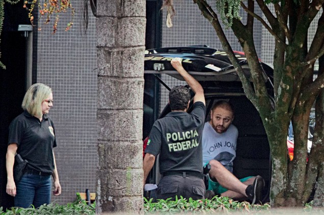 NA CADEIA - Walter Delgatti (foto) e Gustavo Santos: as investigações mostram que eles teriam invadido os celulares de Sergio Moro e de outras autoridades