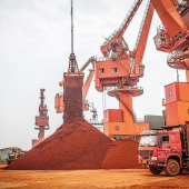 Brasil hoje é ‘exportador de buraco’, diz relator de plano sobre minerais críticos