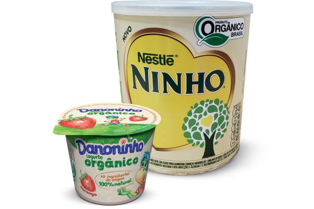 100% orgânicos (Leite Ninho e Danoninho) - Há décadas no mercado e muito conhecidos, o leite em pó e o iogurte ganharam versão orgânica, com produção laticínia e de frutas firmemente controlada 100% orgânicos (Leite Ninho e Danoninho) - Há décadas no mercado e muito conhecidos, o leite em pó e o iogurte ganharam versão orgânica, com produção laticínia e de frutas firmemente controlada