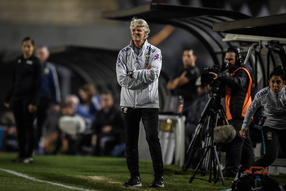 Pia Sundhage, fez diversas "caretas" animadas durante a partida