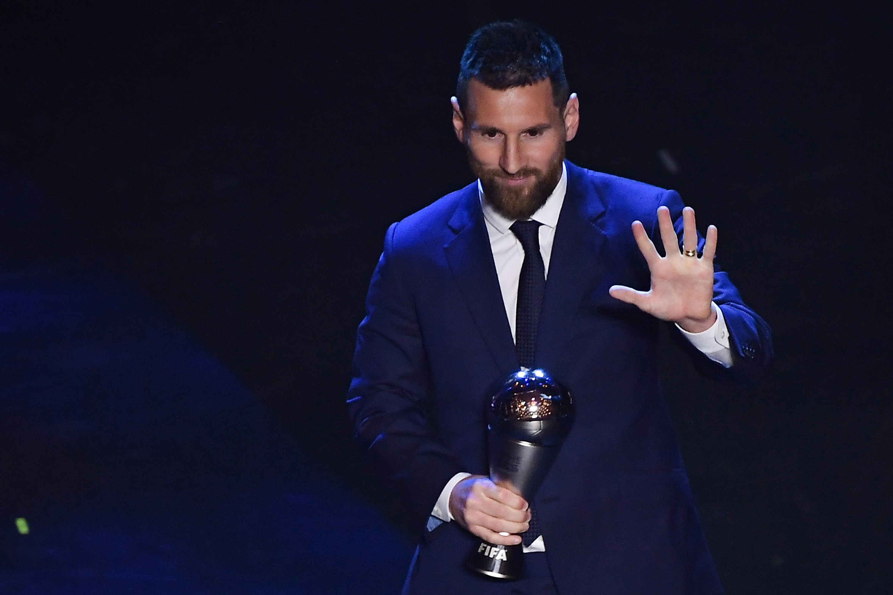 🏆 The Best: Lionel Messi é eleito o melhor jogador do mundo pela 7ª vez