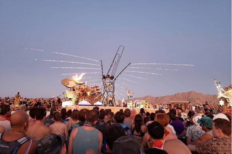 Festival Burning Man 2019 realizado no deserto de Black Rock, em Nevada, nos EUA