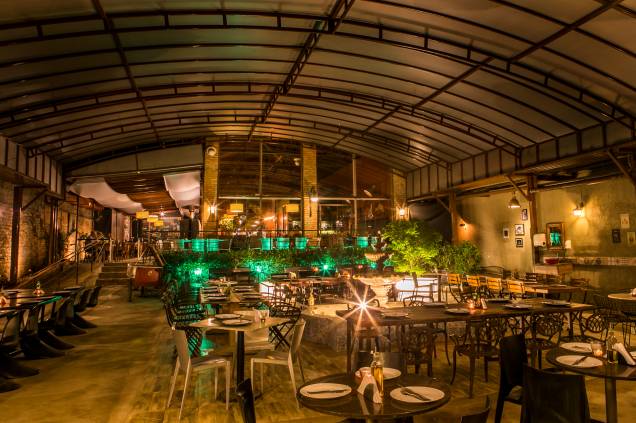 O salão do Vila Floriano: eleito pelos leitores o melhor restaurante de BH
