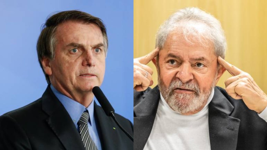 O presidente Luiz Inácio Lula da Silva exibe mensagem enviada ao Congresso, entre os presidentes do Senado, Rodrigo Pacheco, e da Câmara dos Deputados, Arthur Lira