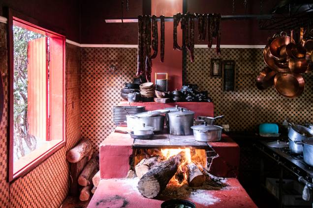 O fogão a lenha do Xapuri: cozinhar sem pressa
