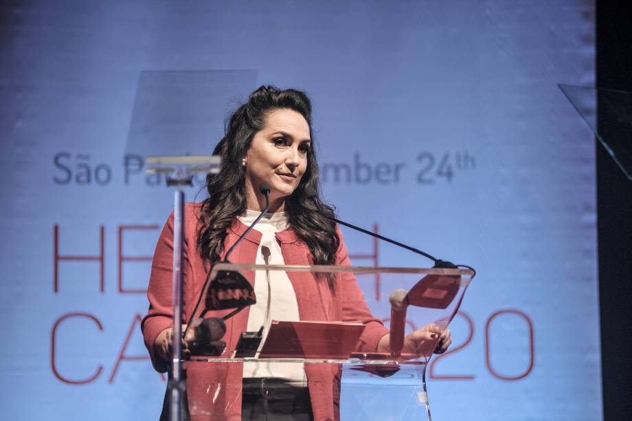 Malu Weber, diretora de Comunicação da Johnson & Johnson Medical Devices na América Latina