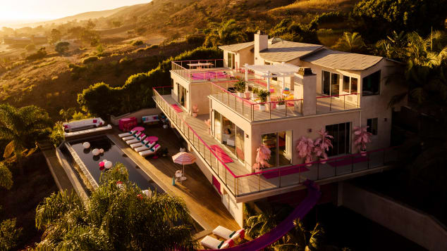 Airbnb Barbie