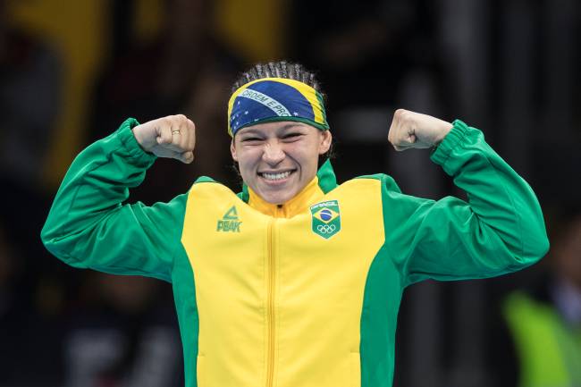 A brasileira Beatriz Ferreira durante a luta contra a argentina Erika Sanchez. A brasileira conquistou a medalha de ouro na competição