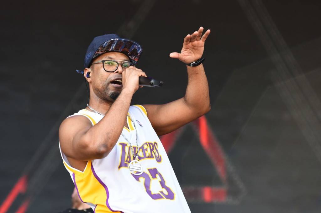 Rock in Rio: com apoiador do presidente no palco, público xinga Bolsonaro