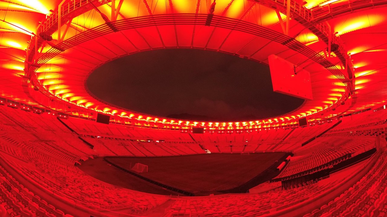 Flamengo iluminou o Maracanã em vermelho para a decisão desta quarta