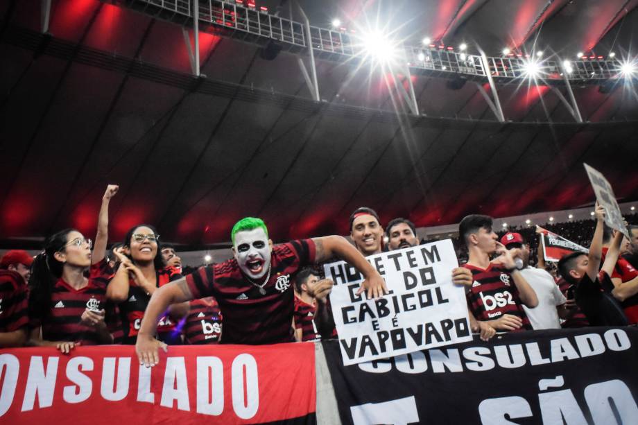 Torcida do Flamengo durante semifinal contra o Grêmio, no Maracanã