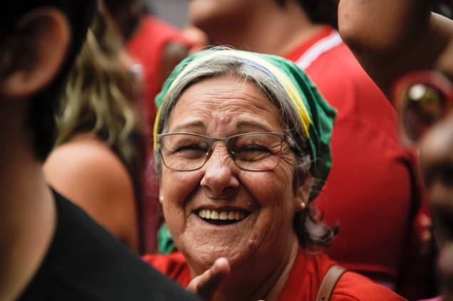 Apoiadores do ex-presidente Lula em ato em frente ao Sindicato dos Metalúrgicos, em São Bernardo do Campo-SP Apoiadores do ex-presidente Lula em ato em frente ao Sindicato dos Metalúrgicos, em São Bernardo do Campo-SP