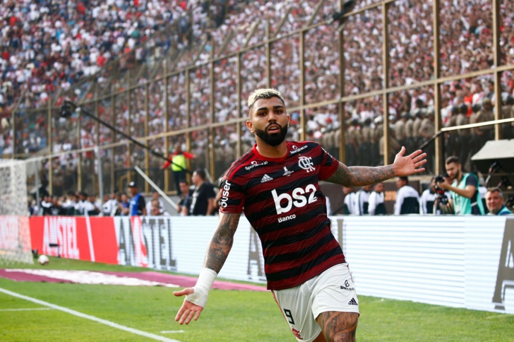 Vitória do Flamengo triplica audiência da Globo — veja números