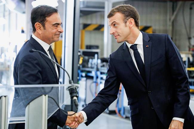 EMMANUEL-MACRON-CARLOS-GHOSN EMMANUEL-MACRON-CARLOS-GHOSN