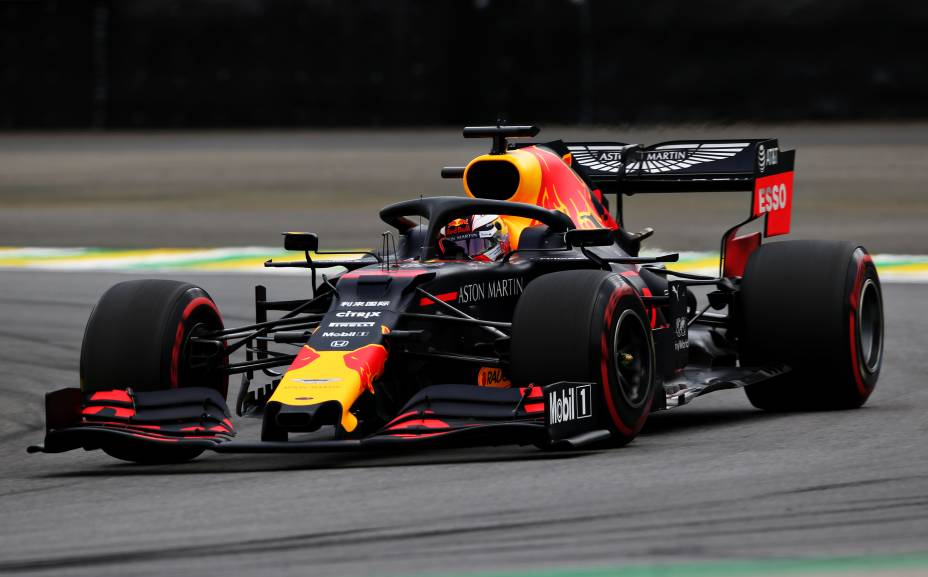 O holandês Max Verstappen, da Red Bull, em ação no autódromo de Interlagos