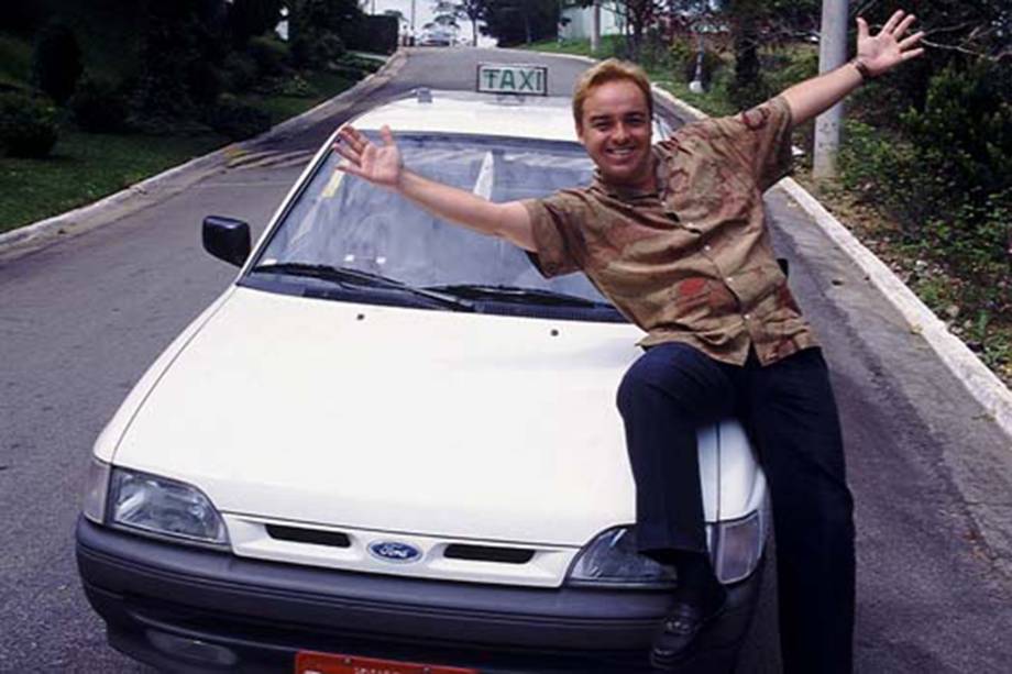 Gugu Liberato e o famoso quadro 'Táxi do Gugu' Gugu Liberato e o famoso quadro 'Táxi do Gugu'