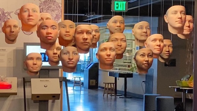 Instalação representando o DNA humano do museu Exploratorium de São Francisco (EUA)