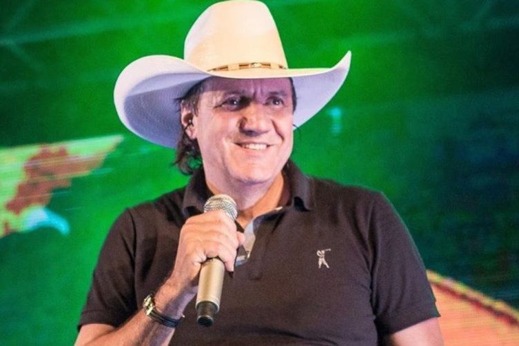 Juliano Cézar - Cowboy Vagabundo #atracaodivulga #sertanejo