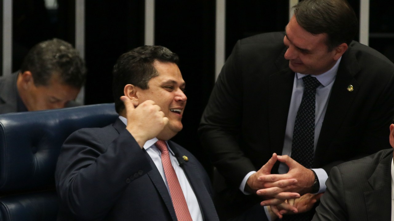 Davi Alcolumbre e Flávio Bolsonaro