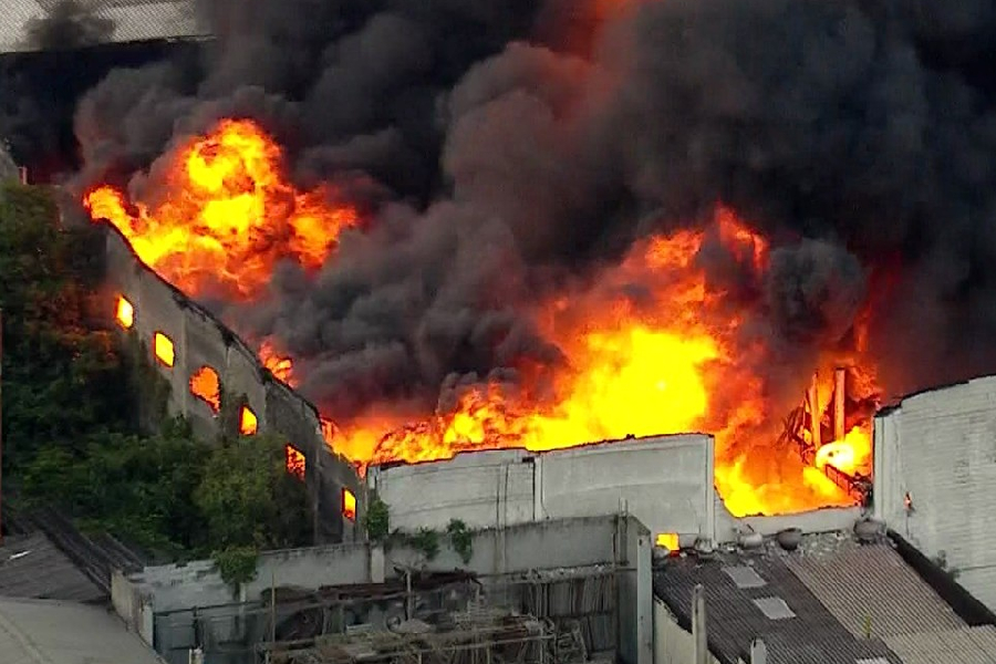 Incêndio na Vila Maria, Zona Norte de São Paulo (24/12/2019)