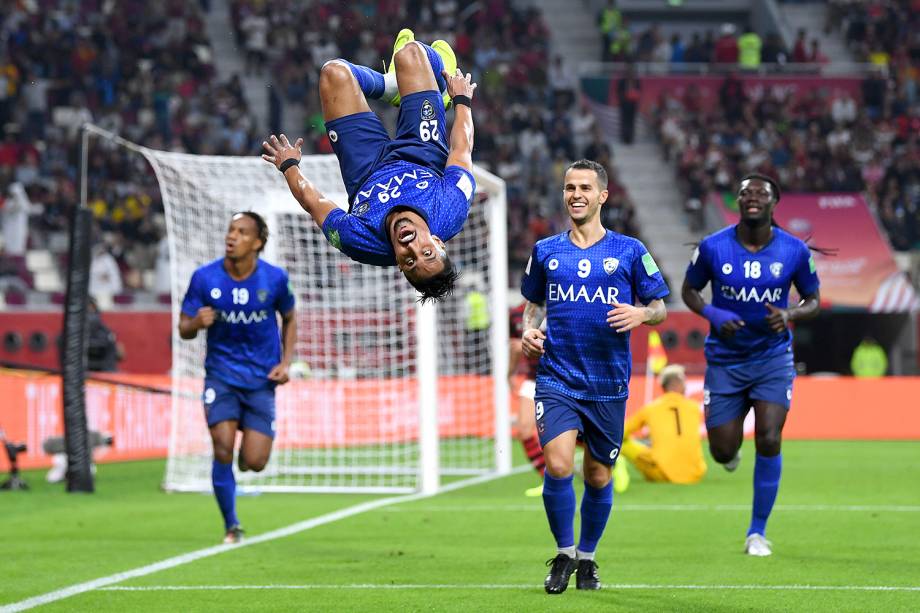 Salem Aldawsari, do Al Hilal, comemora depois de marcar o primeiro gol do jogo durante a semifinal contra o Flamengo