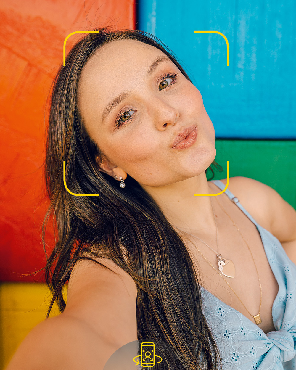 LARISSA-MANOELA-2_1.jpg LARISSA-MANOELA-2_1.jpg