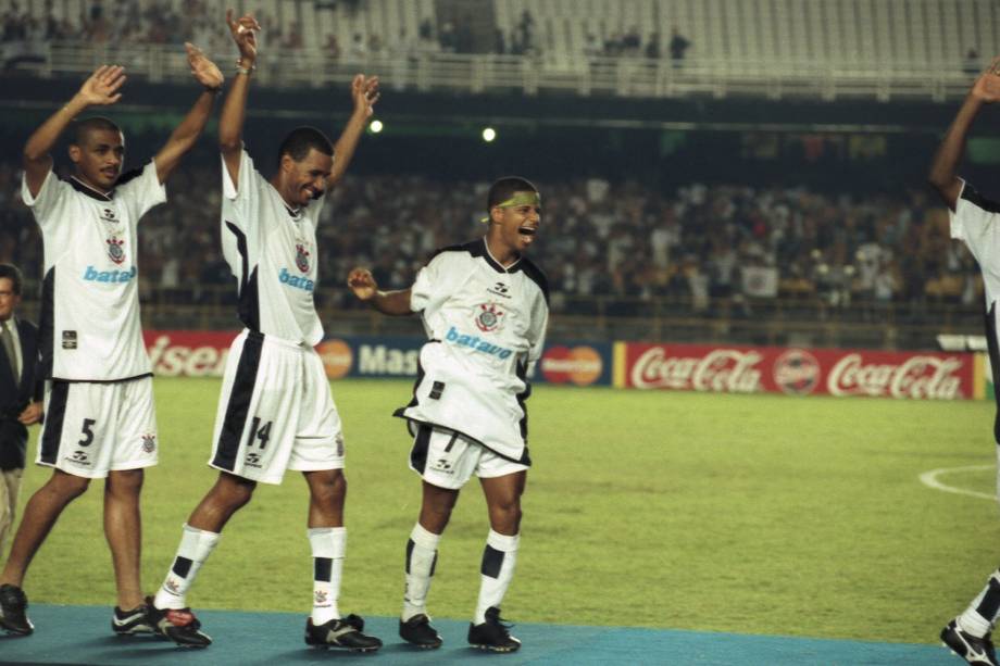 TBT: 20 anos do primeiro Mundial de Clubes organizado pela Fifa