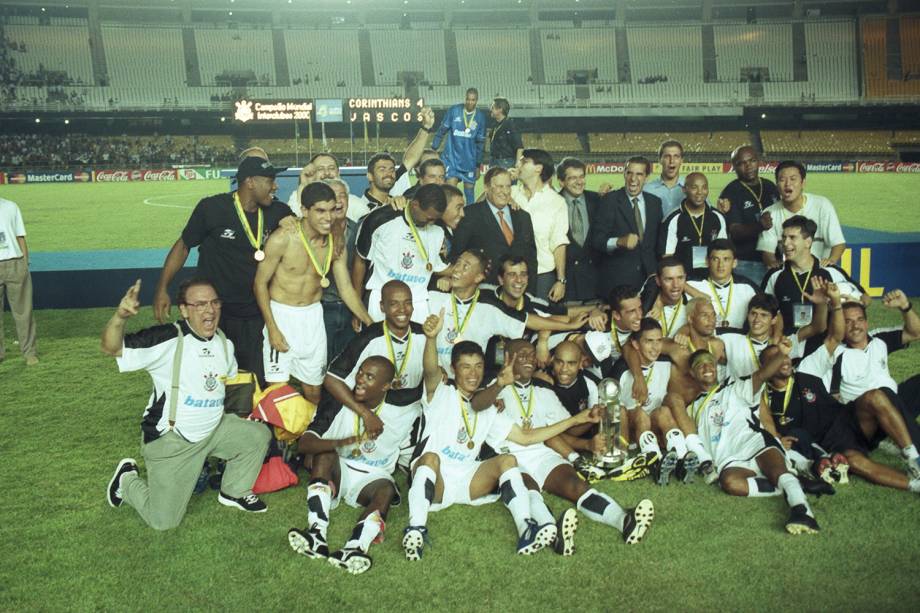 Jogadores do Corinthians comemoram o título do Mundial de Clubes da Fifa, no Maracanã.