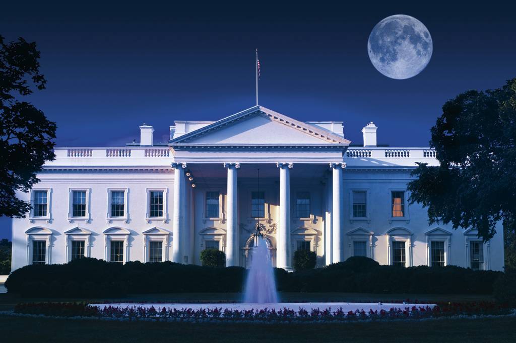 NOS EUA - Casa Branca: a sede do governo americano tem 2 000 servidores