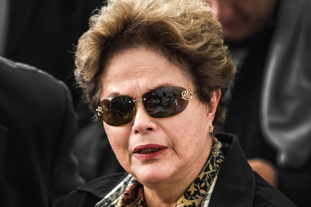 Dilma Rousseff é submetida a exames para avaliar uma isquemia cerebral | VEJA