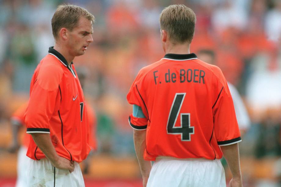 Ronald De Boer e Frank De Boer durante a Copa do Mundo de 1998, pela seleção holandesa