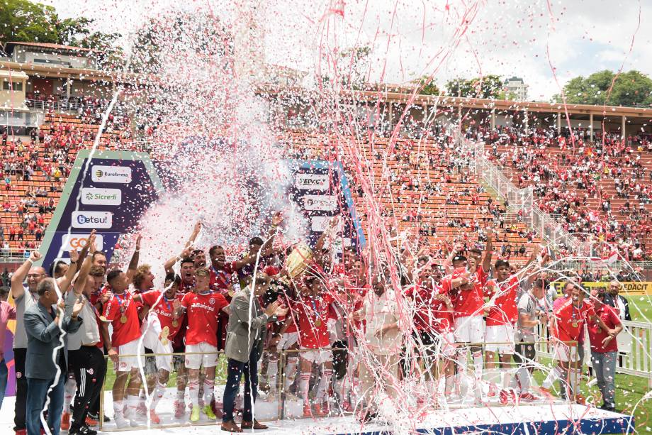 Grêmio x Internacional pela final da Copa São Paulo de Futebol Júnior 2020