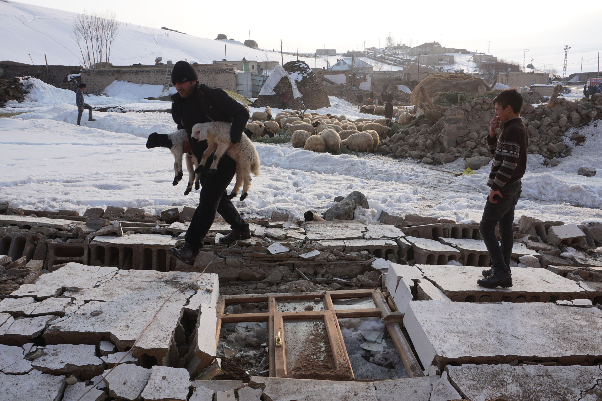 TURKEY-IRAN-QUAKE