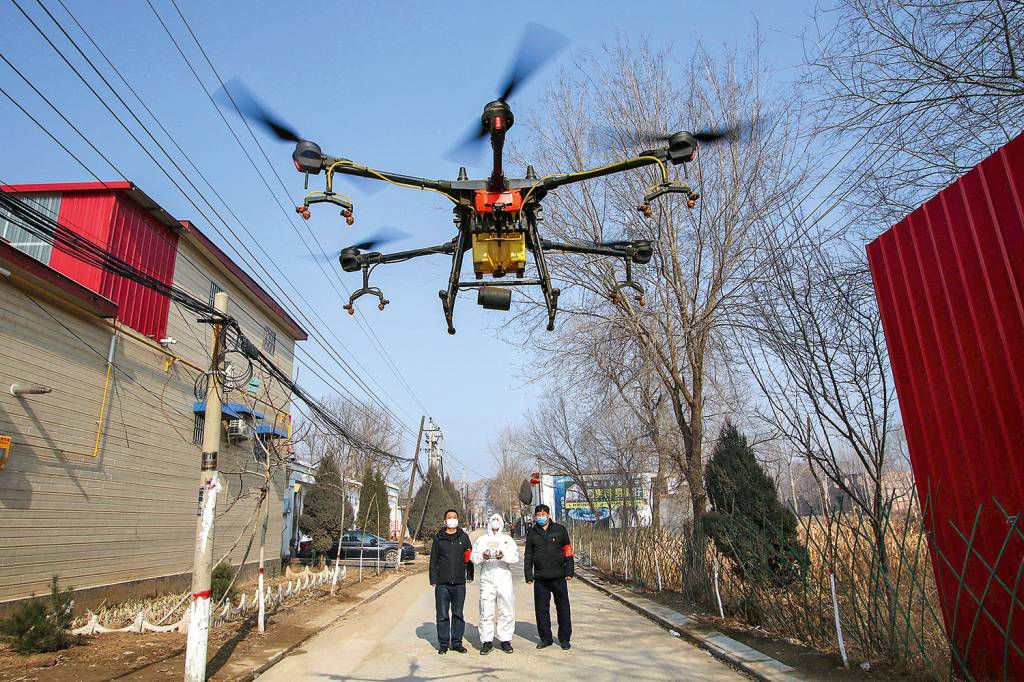 CHINA-CORONAVIRUS-DRONE-2020-6 CHINA-CORONAVIRUS-DRONE-2020-6