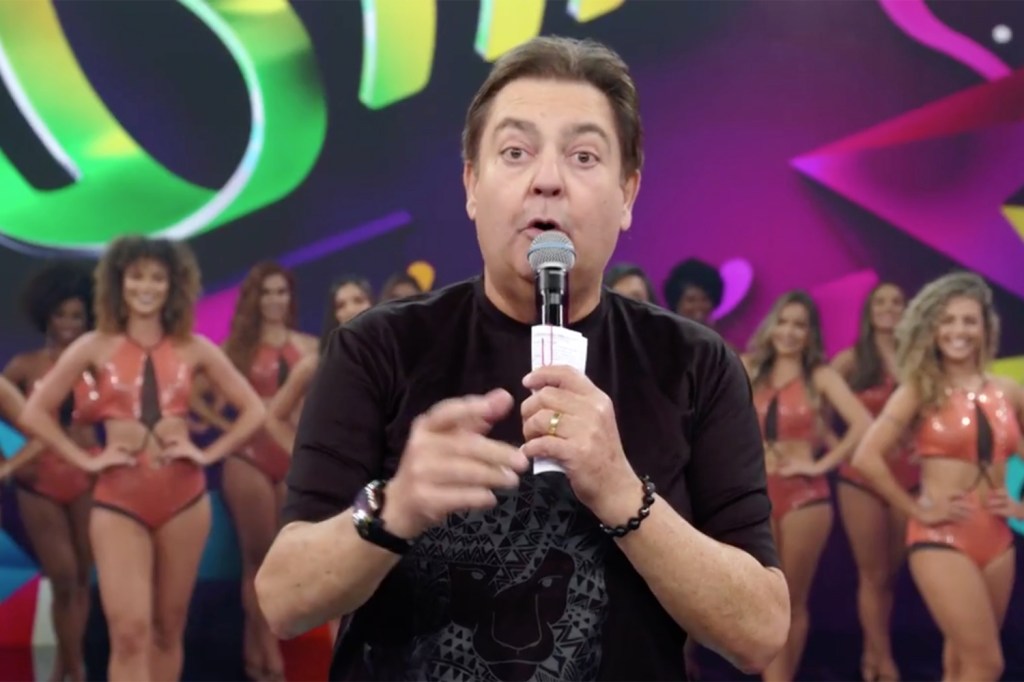 O apresentador Fausto Silva durante o seu programa "Domingão do Faustão", na Globo -