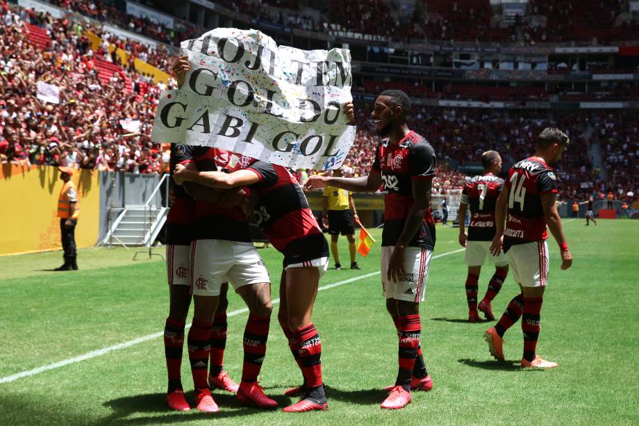 O trio de ataque rubro-negro, que foi hegemônico em 2019, resolveu a partida para o time carioca