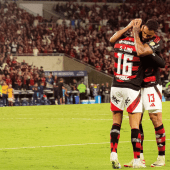 Flamengo faz 130 anos distribuindo prosperidade dentro e fora de campo