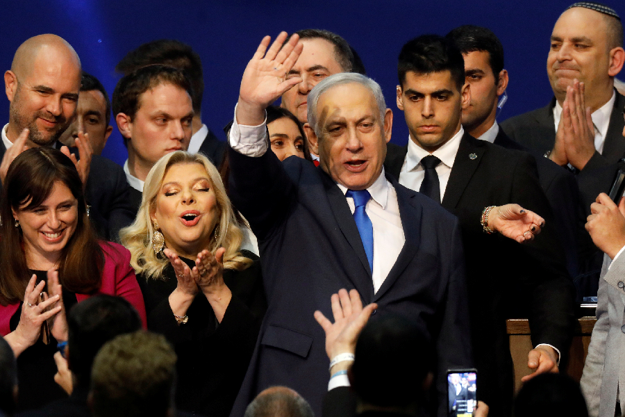 Benjamin Netanyahu comemora vitória