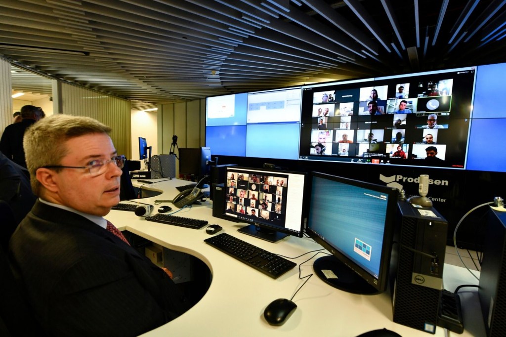 Antonio Anastasia (PSDB-MG), presidente interino do Senado, em sessão do decreto de calamidade pública feita por videoconferência