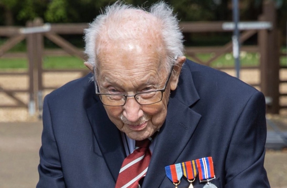 Tom Moore, veterano de guerra britânico