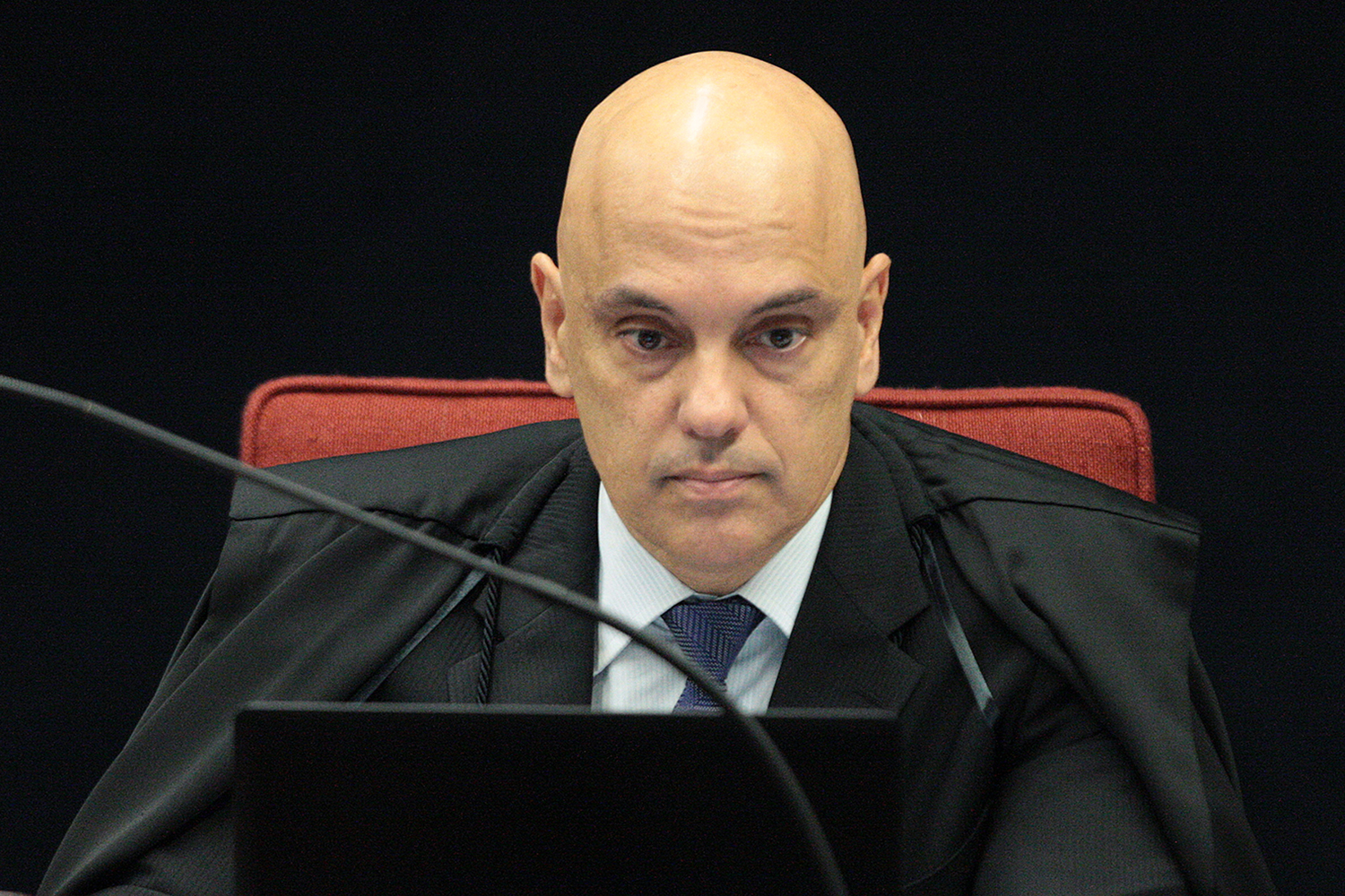 Deixem o ministro Alexandre de Moraes trabalhar | VEJA
