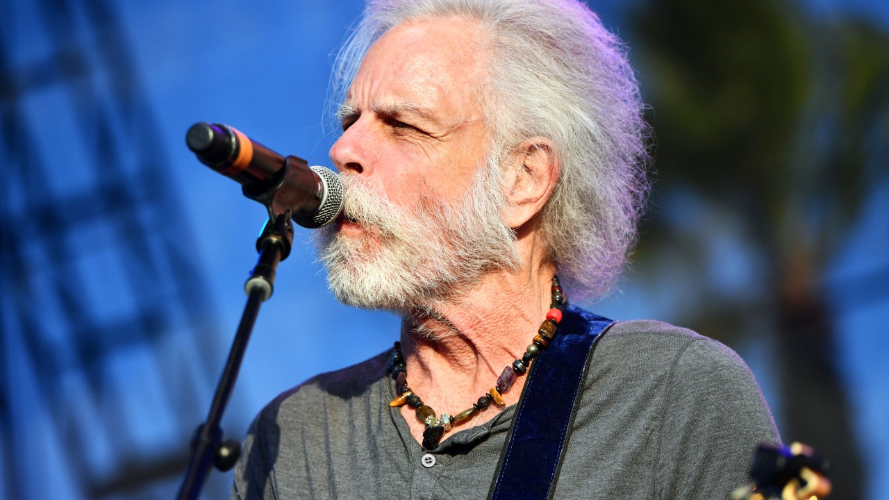 Bob Weir, um dos fundadores do Grateful Dead em maio de 2019, em Redondo Beach, nos EUA -