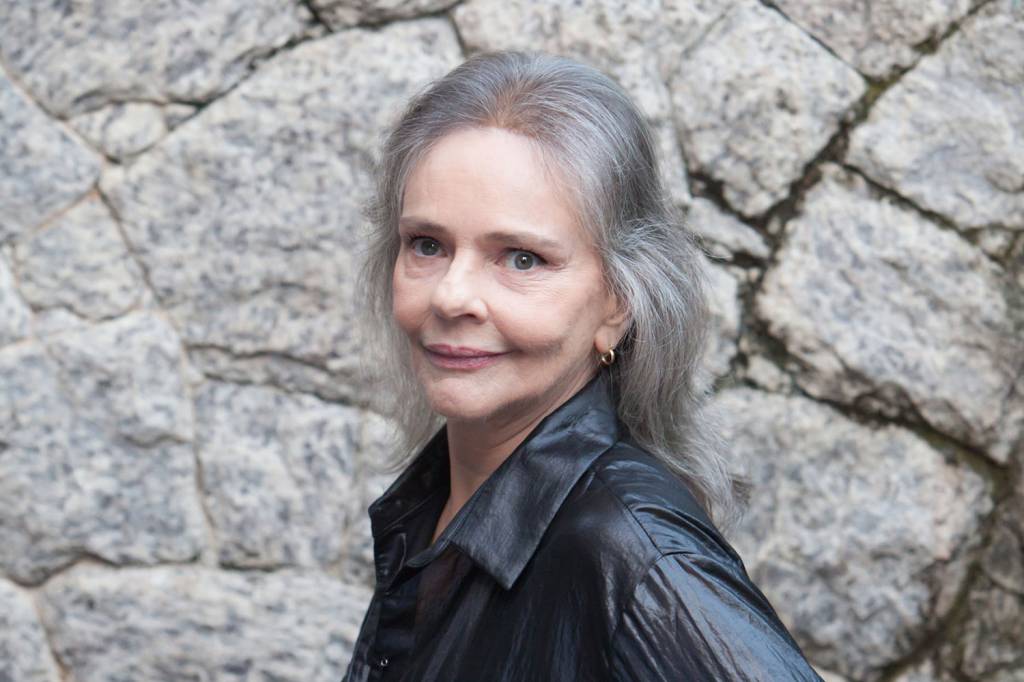 Mistério em torno do celular de Angela Ro Ro: briga no hospital e ameaça