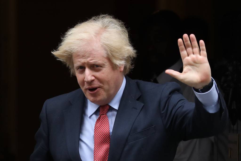 Tarcísio recebe Boris Johnson no Palácio dos Bandeirantes nesta quinta